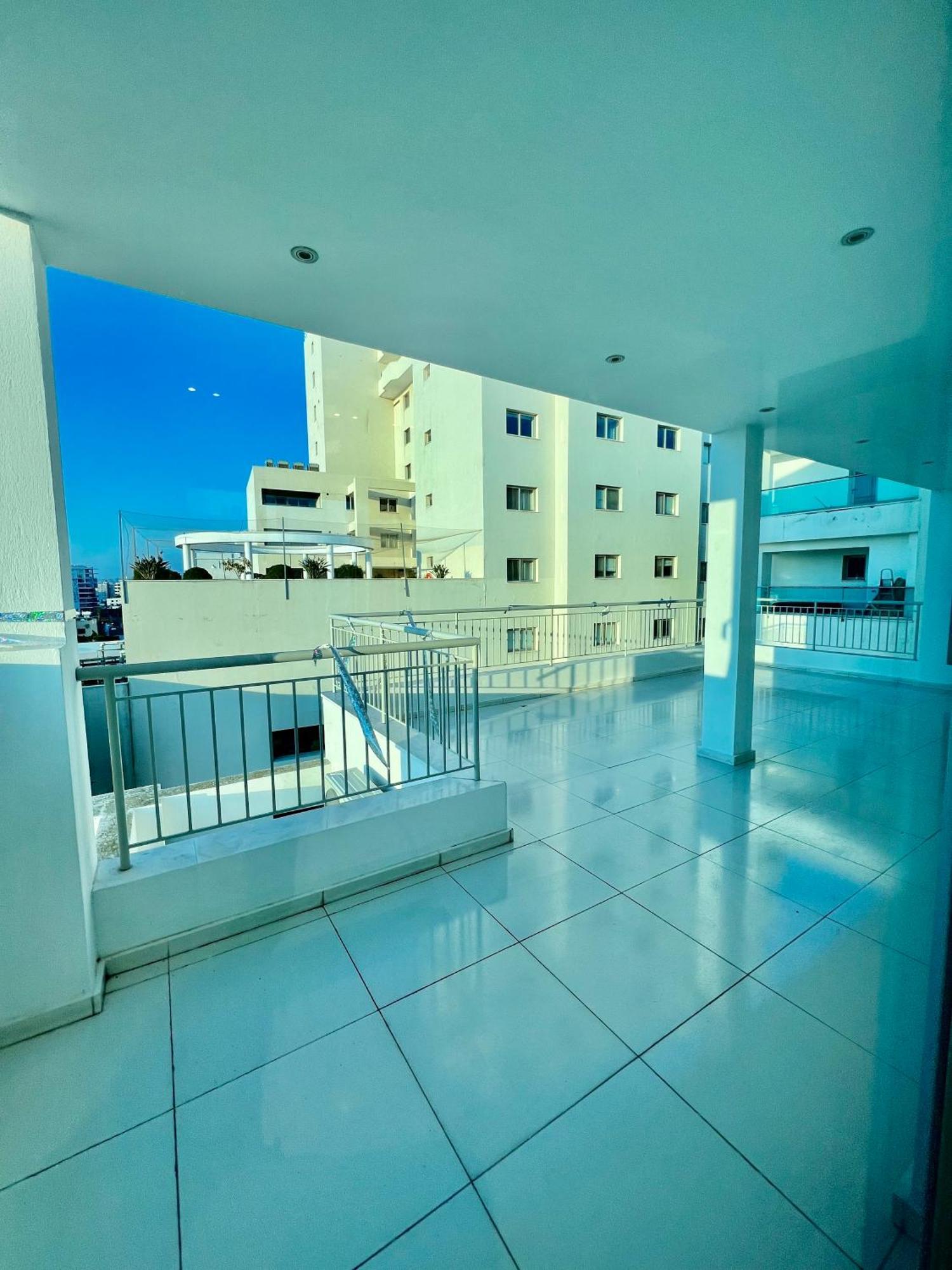 Aphrodite Plaza Larnaca Cameră foto