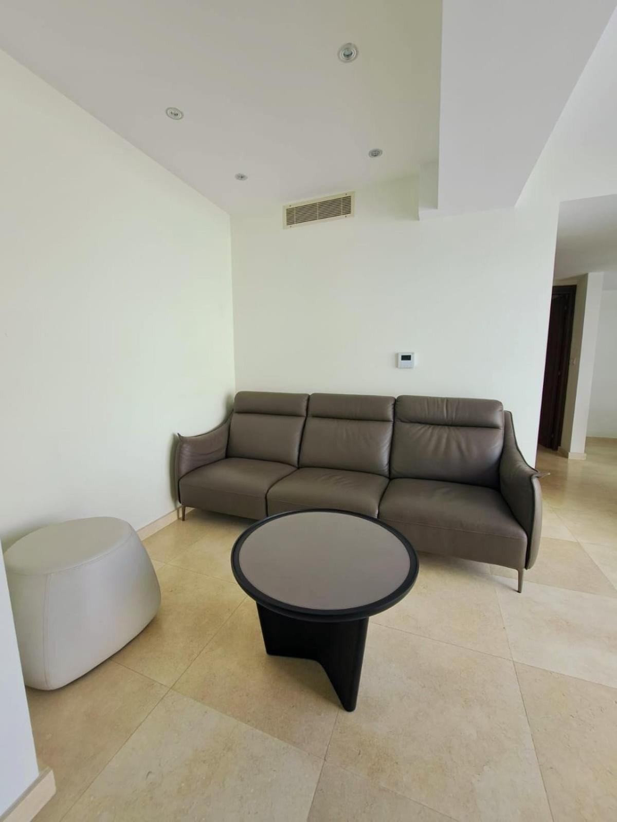Aphrodite Plaza Larnaca Exterior foto