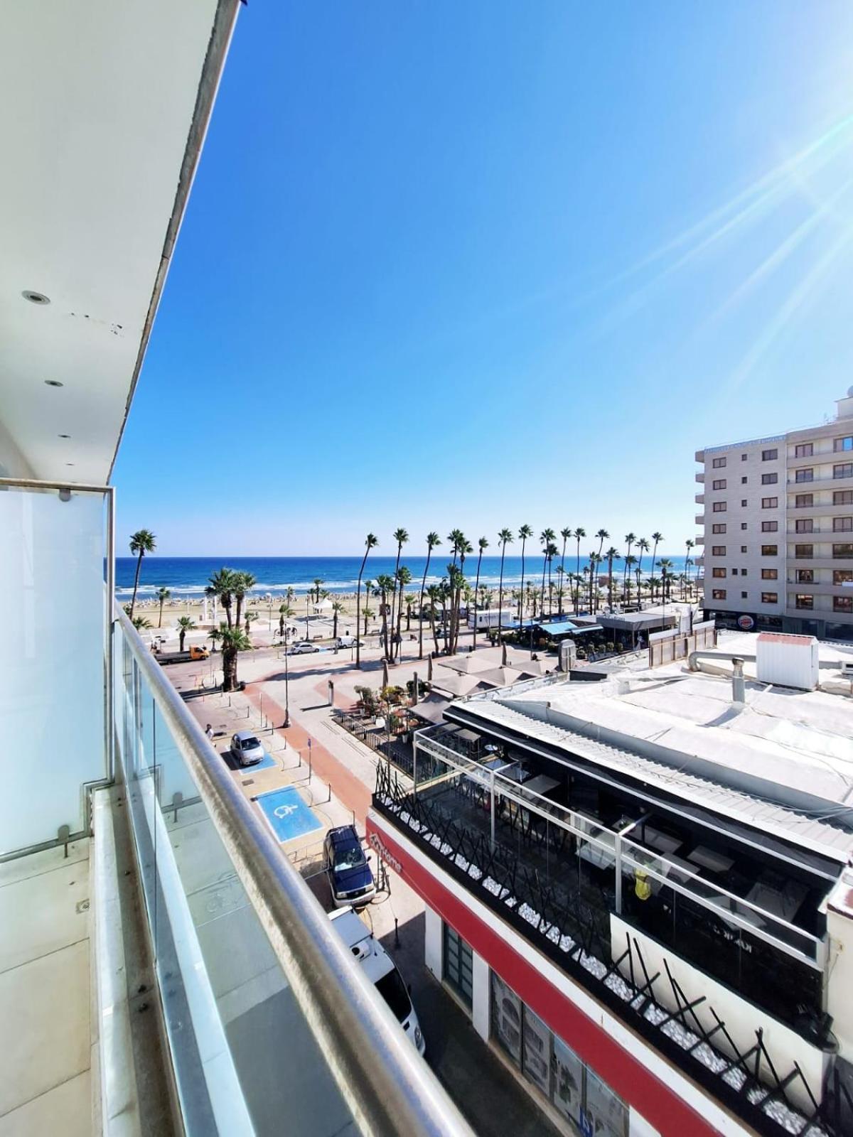 Aphrodite Plaza Larnaca Exterior foto